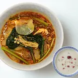おすすめベジセット〜白湯〜（麻辣湯と火鍋 坦坦辛辛）