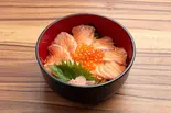 サーモンいくら丼 大盛（立ち寿し まんぷく）