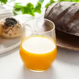 オレンジジュース Orange juice dupain_M（【食べログ百名店】極上食パン x 高加水・低温長時間発酵パン L’Atelier du pain(ラトリエデュパン) 六本木）