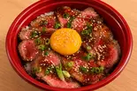 スパイシーローストビーフ丼 Spicy Roast Beef Bowl(ます屋)