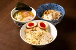 味玉つけめん(三種チャーシュー入り)と替えつけセット（つけめんさなだ 千住本店）