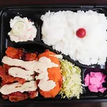 カニクリームコロッケとチキン南蛮弁当（お食事処 なごみ）