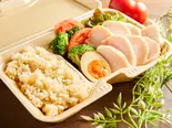 【タイ風カオマンガイ】鶏出汁玄米とカオマンガイ(鶏胸肉)セット（【低GI＆高タンパクのカオマンガイ】Perfect meal パーフェクトミール神楽坂）