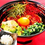【辛】台湾まぜそば +アボカド (ミニミニ追飯付き)【深夜】（油そば・台湾まぜそば専門店 土佐堀 麺屋じろう）