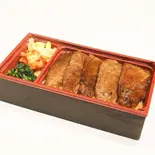 特撰上カルビ弁当（一頭買い焼肉 美美）