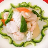 エビ、ホタテ、イカの薄味炒め（福錦 湯島店）
