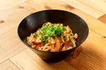 豚キムチ丼（丼・弁当 万福）