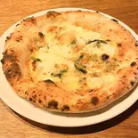 ゴルゴンゾーラPizza Sサイズ（ヴィノテカ・メッシーナ）