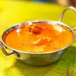 チキンカリー(プレーンナーン1枚つき) chicken curry चिकन करी (1 plain naan Incl)（DELHI'S CAFE）