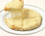 チーズナン(Cheese Nann)(DELHI MASALA)