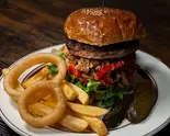 WAGER BULGOGI BURGERウェイジャープルコギバーガー（CAFE ＆ DINER WAGER）