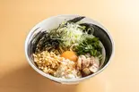 まぜそば（つけ麺ともやま）