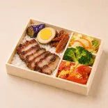 チャーシュー弁当（台湾木片弁当）
