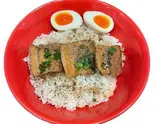 肉丼(横浜家系ラーメン赤家 白楽店)