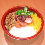 まぐろ×サーモンばくだん丼（鳥八 下丸子店）