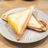 タブルチーズハムのホットサンド（ASUKA CAFE•BAR）