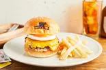 エッグチーズバーガー（Wagyu to Worldwide）