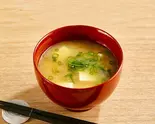 江戸甘味噌のお味噌汁 Edo Sweet Miso Soup（ヘルシーサラダビビンバ/イテウォンボウルズ 上野入谷）