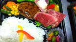 3代ブランド牛の米沢牛サーロインステーキと満足マイルド和牛ハンバーグ（レストラン四季彩）