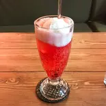 ソーダフロート・ストロベリー（スクルコーヒーロースター）