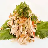 鶏肉サラダ（ベトナム料理店ビーベト Vị Việt）