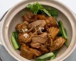 三杯鶏(鶏肉の醤油煮込み)（来富市場蒲田本店）