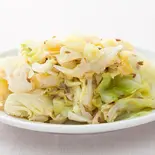 キャベツとクミンシード炒め Cabbage and Cumin Seed Itame（『新規オープン！！』足立区大人気インドカレー店）