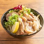 葱塩豚丼（和洋レストラン 岩崎）