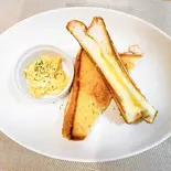 グリルドチーズサンド(マスタードオニオン付き)(スープとグリルドチーズサンドのフェリチタ)