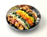 単品彩りナムルとチキンの巻かないキンパ（bb.qオリーブチキンカフェ JR天満駅前店）