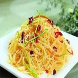 酸辣土豆丝  千切りジャガイモの辛炒め（湘味食府）