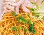 麻辣鶏肉細切り和え麺（客来香）