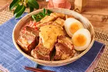 ピリ辛！麻辣 豚角煮丼（豚でもない角煮丼 豊豚 HOUTON 堀切5丁目店）