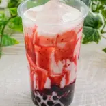 ストロベリーラッシータピオカ Strawberry lassi tapioca 500ml（DONER KEBAB）