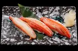 ズワイ蟹三貫（おたる亭 出前寿司）