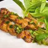 豚肉串焼き THỊT HEO XIÊN NƯỚNG（KOIベトナムフォー）