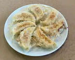 羽付焼き餃子(7個)（お食事処・酒場 テンシンロ）