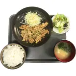 ホルモン焼き定食(居酒屋福盛)