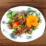 ヤギ肉のレモングラスチリ炒め(BAMBOO RESTAURANT)