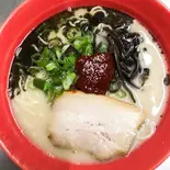 赤丸と半チャーハン（タンメン満菜センモンテン）