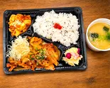 【生姜焼き弁当(味噌汁付)】(ハイカラ餃子酒場 中目黒店)