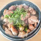 鶏の照焼き丼（(有)マトノ商店）