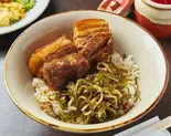 ラフティ丼 Braised Pork Belly Rice Bowl（沖縄料理 やんばる 新宿総本店）
