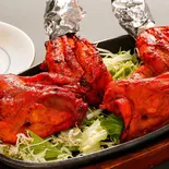 【35】タンドリーチキン 2p(Tandoori Chicken)(ネパール・インドレストラン世話 下谷本店)