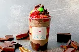 しっとりイチゴチョコパフェ《STRAWBERRY》（21時からパフェ吉祥寺本町4丁目店）
