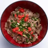 牛すじ丼（居酒処 田村）