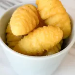 大盛りベルギーポテトフライ(塩味)（cheese＆booze ost）