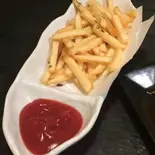 フライドポテト French fries（Raj Ganesha）