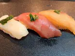 琉球島寿司3点盛り合わせ（廻らない寿司 北陸がっぱ）