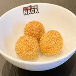 胡麻団子1個（麺処HACK 中崎店）